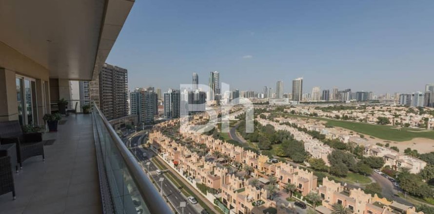 Квартира в Dubai Sports City, Дубай, 4 спальни, 456м², № 21982