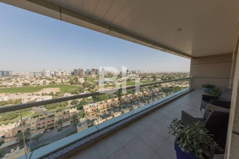 Купить квартиру в Dubai Sports City, Дубай: 4 спальни, 456м², № 21982 - фото 30