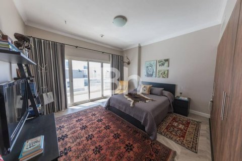 Купить квартиру в Dubai Sports City, Дубай: 4 спальни, 456м², № 21982 - фото 20