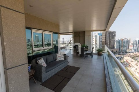 Купить квартиру в Dubai Sports City, Дубай: 4 спальни, 456м², № 21982 - фото 29
