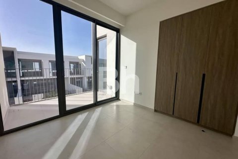 Townhouse in Dubai 3 bedrooms, 174 sq.m. № 21962 - photo 1