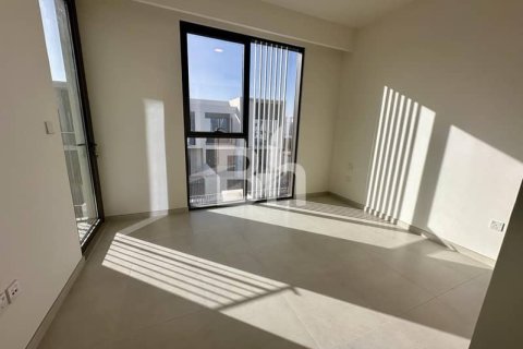 Townhouse in Dubai 3 bedrooms, 174 sq.m. № 21962 - photo 14