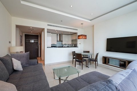 Apartment in Jumeirah Lake Towers, Dubai 1 bedroom, 63.5 sq.m. № 49202 - photo 2