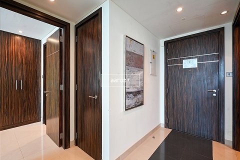 Apartment in Jumeirah Lake Towers, Dubai 1 bedroom, 63.5 sq.m. № 49202 - photo 4