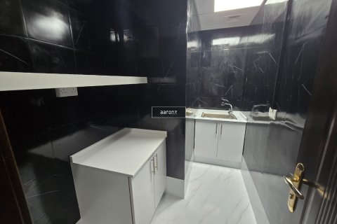 Oficina en Business Bay, Dubai, 112.3 m², № 49207 - foto 12