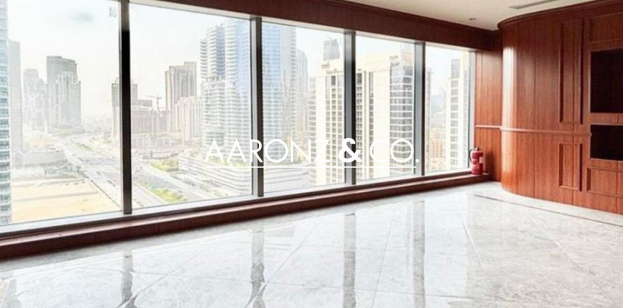 Oficina en Business Bay, Dubai, 125 m², № 49205