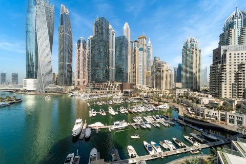 Apartment in Dubai Marina, Dubai 3 bedrooms, 201 sq.m. № 96969