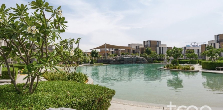 Villa in Mudon, Dubai 4 bedrooms, 279.17 sq.m. № 136297