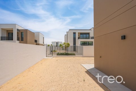 Maison de ville à Arabian Ranches 3, Dubai, 4 chambres, 218.69 m², № 136290 - photo 14