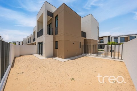 Maison de ville à Arabian Ranches 3, Dubai, 4 chambres, 218.69 m², № 136290 - photo 12