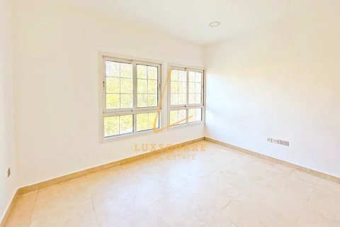 فيلا في دبي 5 غرف نوم , 529 م² رقم 72101 - صورة 4