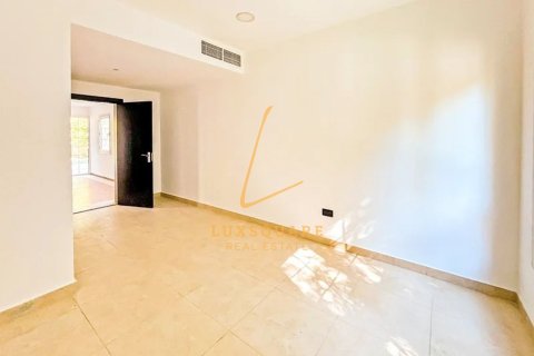 فيلا في دبي 5 غرف نوم , 529 م² رقم 72101 - صورة 7