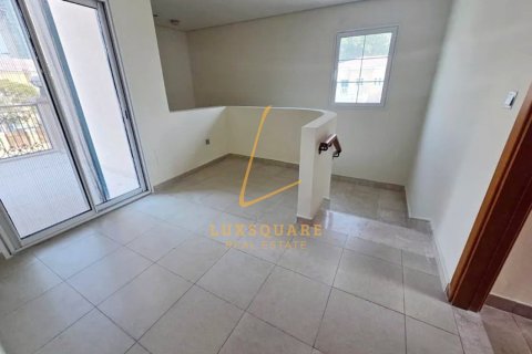 فيلا في دائرة قرية جميرا, دبي 2 غرف نوم, 620 م² رقم 72104 - صورة 8