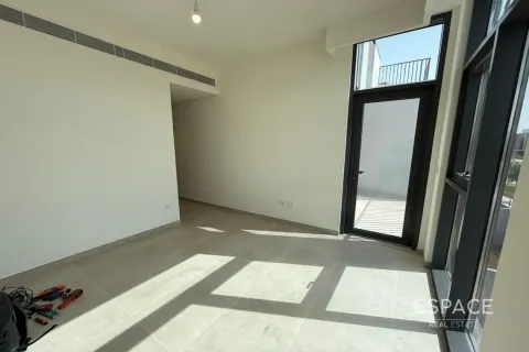 Adosado en Mudon, Dubai, 3 dormitorios, 206 m², № 61625 - foto 4