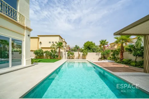 Villa in Springs 10, The Springs, Dubai 4 bedrooms, 223 sq.m. № 61628 - photo 17