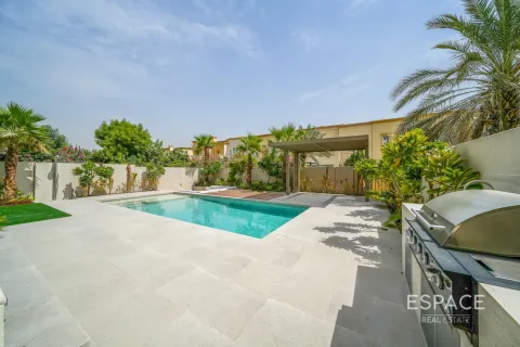 Villa in Springs 10, The Springs, Dubai 4 bedrooms, 223 sq.m. № 61628 - photo 16
