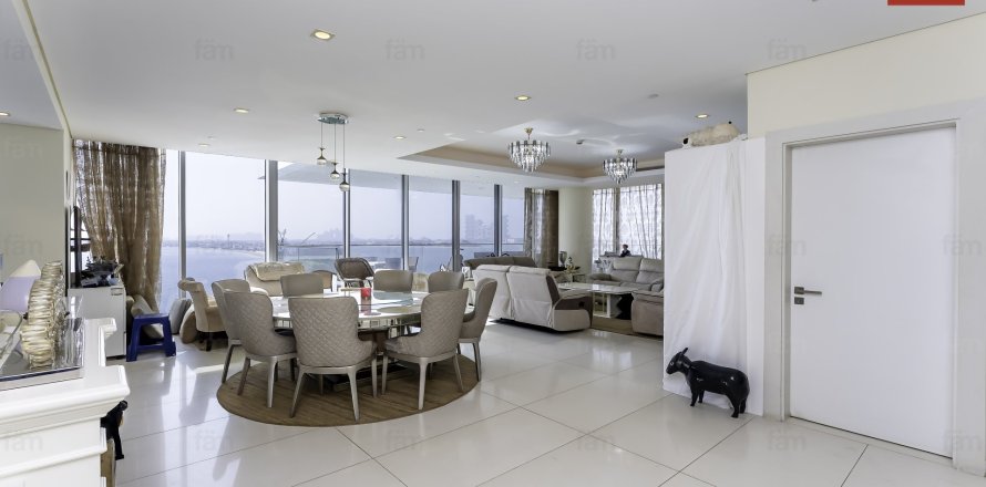 Apartamento en Palm Jumeirah, Dubai, 3 dormitorios, 268.1 m², № 92127
