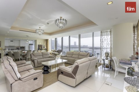 Apartamento en Palm Jumeirah, Dubai, 3 dormitorios, 268.1 m², № 92127 - foto 3