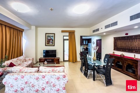 Снять в аренду квартиру в Дубае: 1 спальня, 108.6м², № 92137 - фото 7