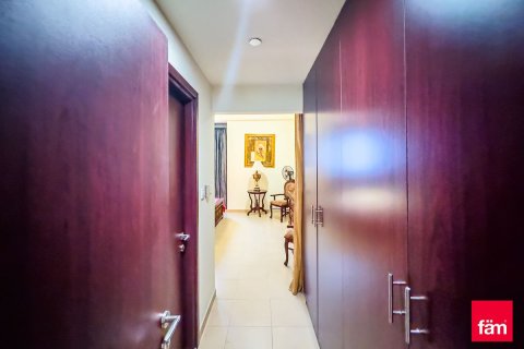 Снять в аренду квартиру в Дубае: 1 спальня, 108.6м², № 92137 - фото 10