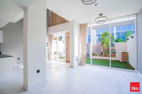 Villa à Dubai, 2 chambres, 134.9 m², № 92136 - photo 11