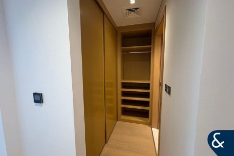 Купить квартиру в Даунтаун Дубай (Даунтаун Бурдж Дубай), Дубай: 1 спальня, 100м², № 91325 - фото 9