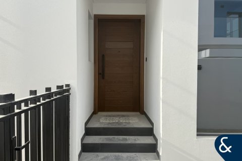 Купить таунхаус в Damac Lagoons, Дубай: 5 спален, 220м², № 98482 - фото 4