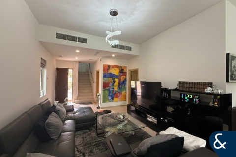 Villa en Villanova, Dubai Land, Dubai, 3 dormitorios, 244 m², № 98472 - foto 5