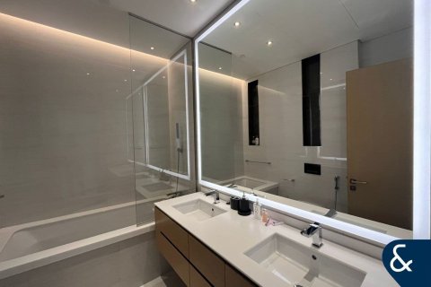 Купить квартиру в SLS Dubai Hotel & Residences, Бизнес-Бэй, Дубай: 2 спальни, 172м², № 98483 - фото 13