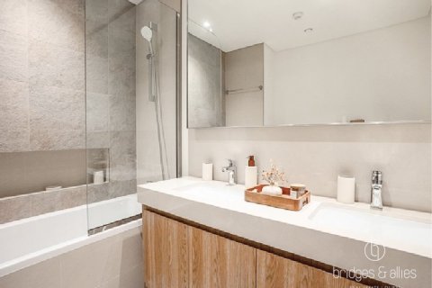 Снять в аренду квартиру в Даунтаун Дубай (Даунтаун Бурдж Дубай), Дубай: 2 спальни, 101.9м², № 78106 - фото 15