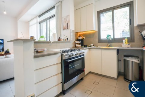 فيلا في Zahra Townhouses, Town Square, دبي 3 غرف نوم, 188 م² رقم 75572 - صورة 2