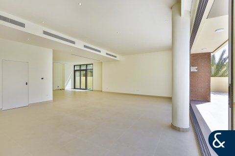 Villa in DAMAC Hills (Akoya by DAMAC), Dubai 5 bedrooms, 488 sq.m. № 75570 - photo 3