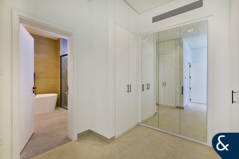 Villa in DAMAC Hills (Akoya by DAMAC), Dubai 5 bedrooms, 488 sq.m. № 75570 - photo 15