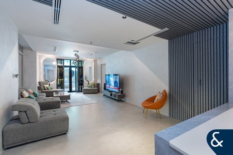 Apartment in Downtown Dubai (Downtown Burj Dubai), Dubai 2 bedrooms, 245 sq.m. № 75580 - photo 1