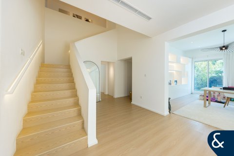 Купить виллу в Victory Heights, Dubai Sports City, Дубай: 5 спален, 446м², № 75568 - фото 7