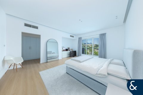 Купить виллу в Victory Heights, Dubai Sports City, Дубай: 5 спален, 446м², № 75568 - фото 8