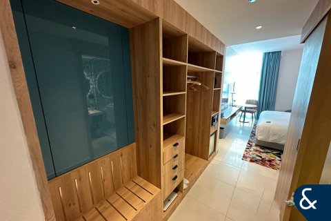 Купить квартиру в Seven Palm, Пальма Джумейра, Дубай: студию, 33м², № 75571 - фото 2