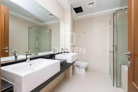 Apartamento en Meydan, Dubai, 2 dormitorios, 158.12 m², № 129557 - foto 11