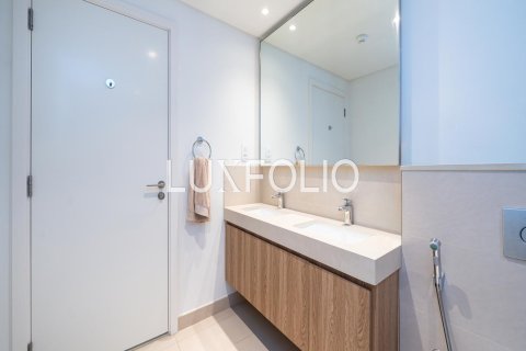 Apartment in Downtown Views II, Downtown Dubai (Downtown Burj Dubai), Dubai 3 bedrooms, 159 sq.m. № 45911 - photo 12