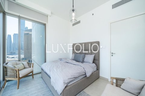 Apartment in Downtown Views II, Downtown Dubai (Downtown Burj Dubai), Dubai 3 bedrooms, 159 sq.m. № 45911 - photo 14