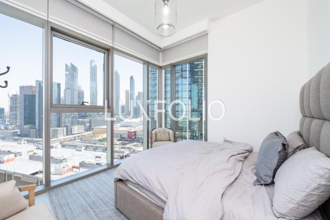Apartment in Downtown Views II, Downtown Dubai (Downtown Burj Dubai), Dubai 3 bedrooms, 159 sq.m. № 45911 - photo 13