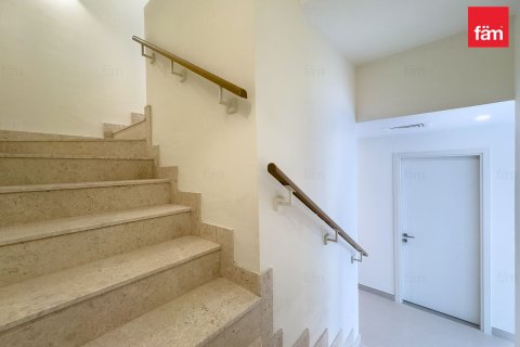 فيلا في دبي 4 غرف نوم, 342.4 م² رقم 67533 - صورة 25