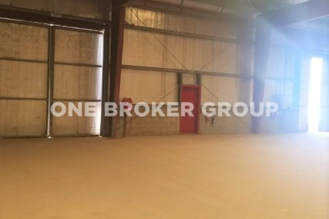 Warehouse in Dubai Investment Park, Dubai 780.4 sq.m. № 526 - photo 14
