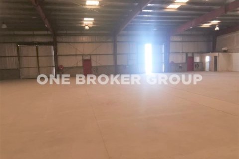 Warehouse in Dubai Investment Park, Dubai 780.4 sq.m. № 526 - photo 9