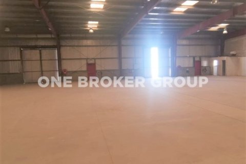 Warehouse in Dubai Investment Park, Dubai 780.4 sq.m. № 526 - photo 4