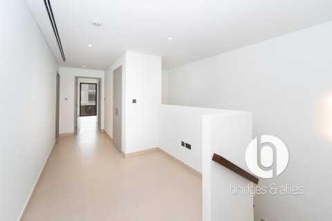 Townhouse in Tilal Al Ghaf, Dubai 4 bedrooms, 227 sq.m. № 142042 - photo 13
