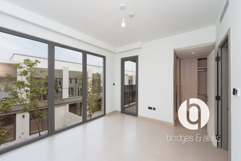 Townhouse in Tilal Al Ghaf, Dubai 4 bedrooms, 227 sq.m. № 142042 - photo 17