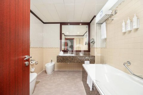 Hotel Apartamento en Jumeirah Beach Residence, Dubai, 3 dormitorios, 188 m², № 57549 - foto 12