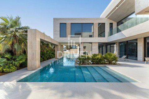 Villa in Pearl Jumeirah, Jumeirah, Dubai 7 bedrooms, 1211.64 sq.m. № 140441