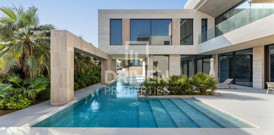 Villa in Pearl Jumeirah, Jumeirah, Dubai 7 bedrooms, 1211.64 sq.m. № 140441